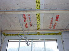 Holzdecke (Unterkonstuktion mit Isolierung)